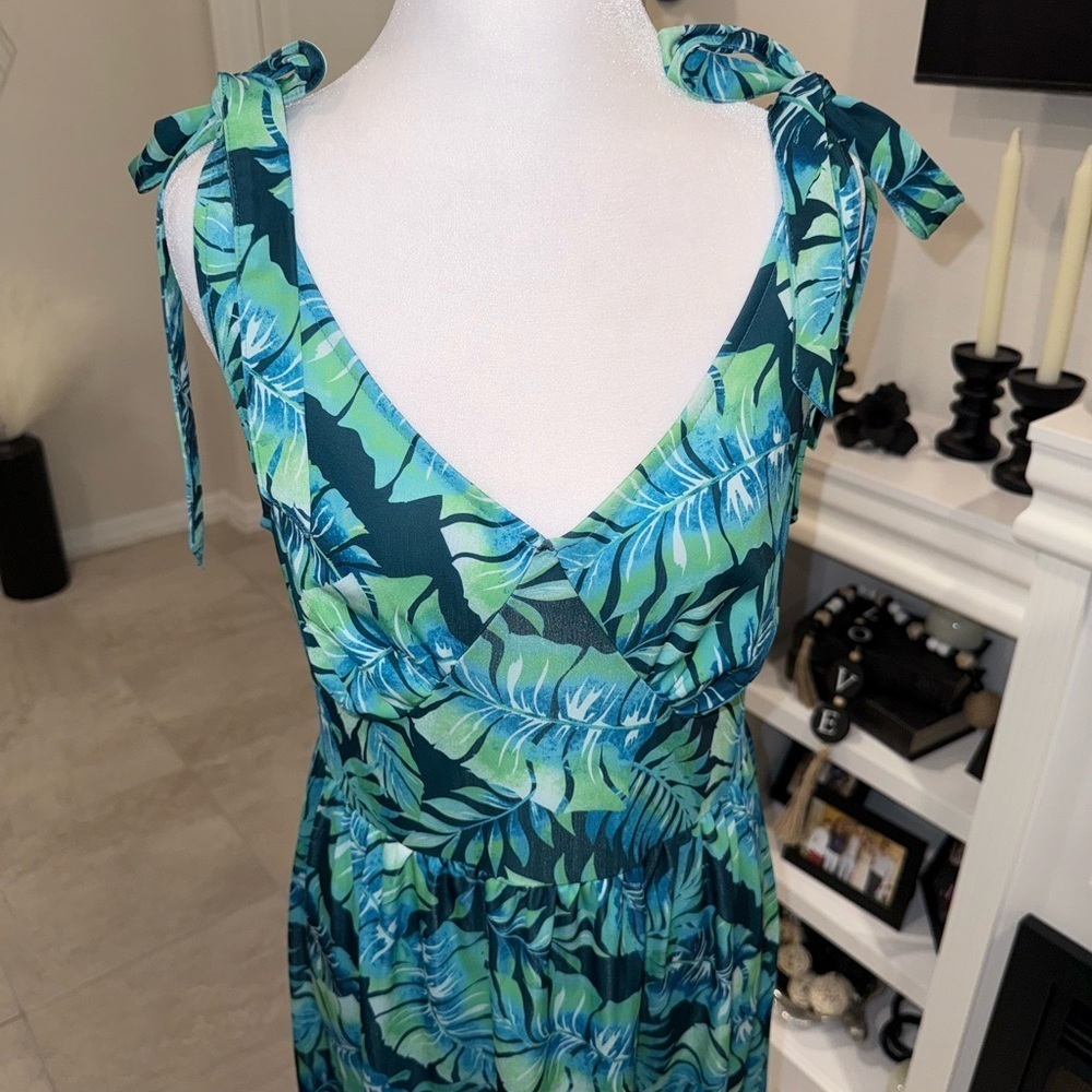 3 x 20$ Caribbean Joe Blue and Green Leaf Maxi Dress Size Small - Picture 2 of 9